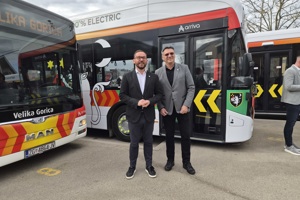Neven Karas, Krešimir Ačkar, električni autobus